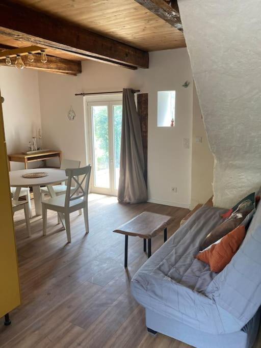 Apartment Maison, Le Champ Du Rossignol *